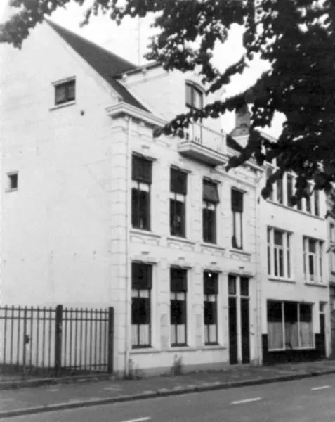 B 03 h2 40 w 02 09 turfsingel 51a